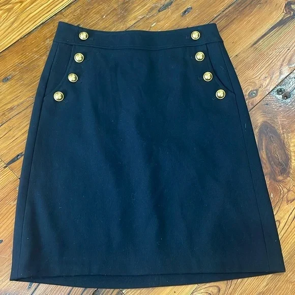 Anne Taylor Loft Sailor Pencil Black and Gold Skirt with gold buttons size 2 - Picture 1 of 10